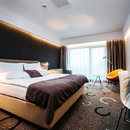 Q Hotel Plus Krakow Exterior photo