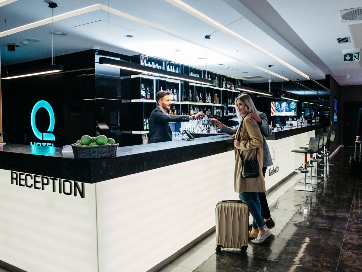 Q Hotel Plus Krakow Exterior photo